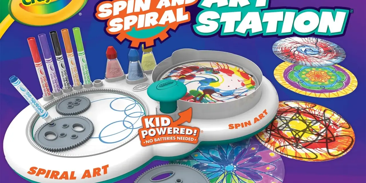 Station d'art rotatif Crayola avec marqueurs, encres et disques pour créer des spirales colorées.