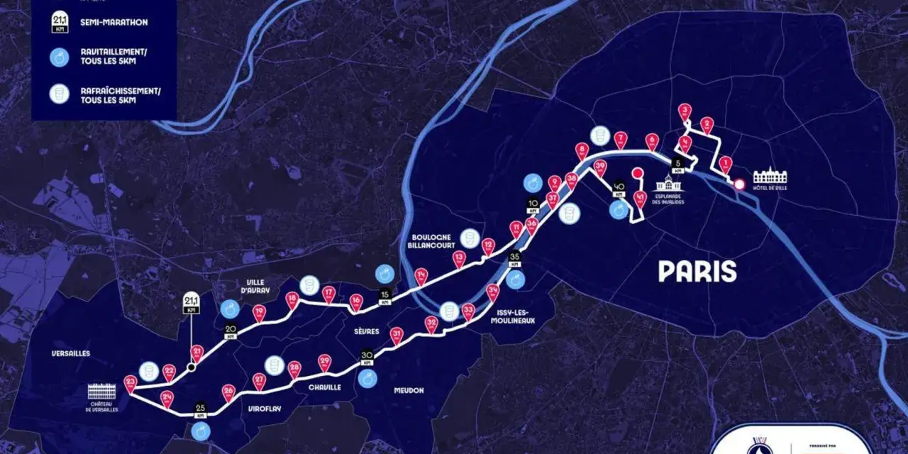 Carte du parcours du marathon de Paris avec des points de ravitaillement et de rafraîchissement.