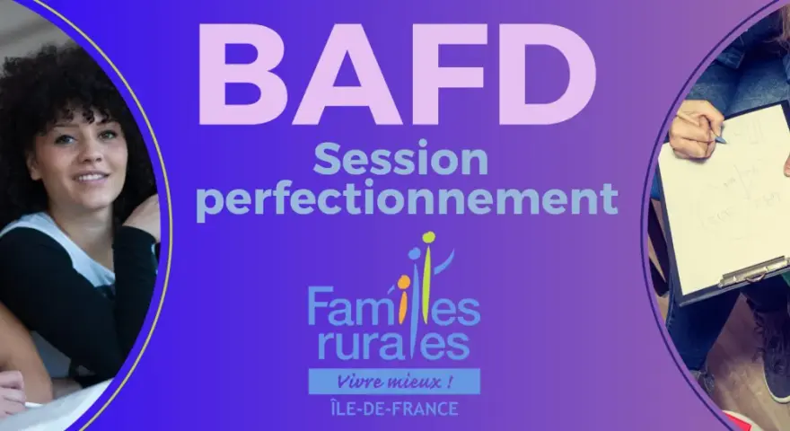 Jeunes souriants et mains travaillant sur un diagramme, texte BAFD perfectionnement.